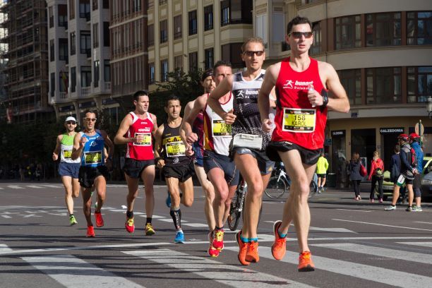 Maratón Fiz y triatlón de Vitoria: haz tu reserva en el apartahotel Líbere Vitoria